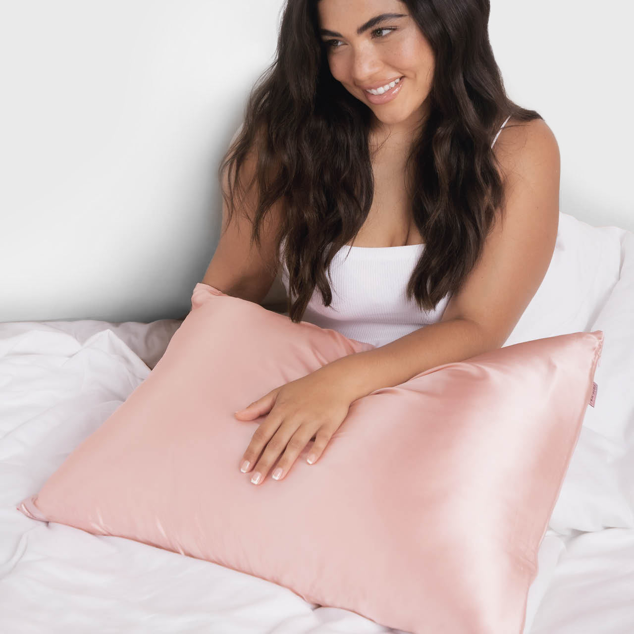 Alternative view of Satin Pillowcase in Blush - King