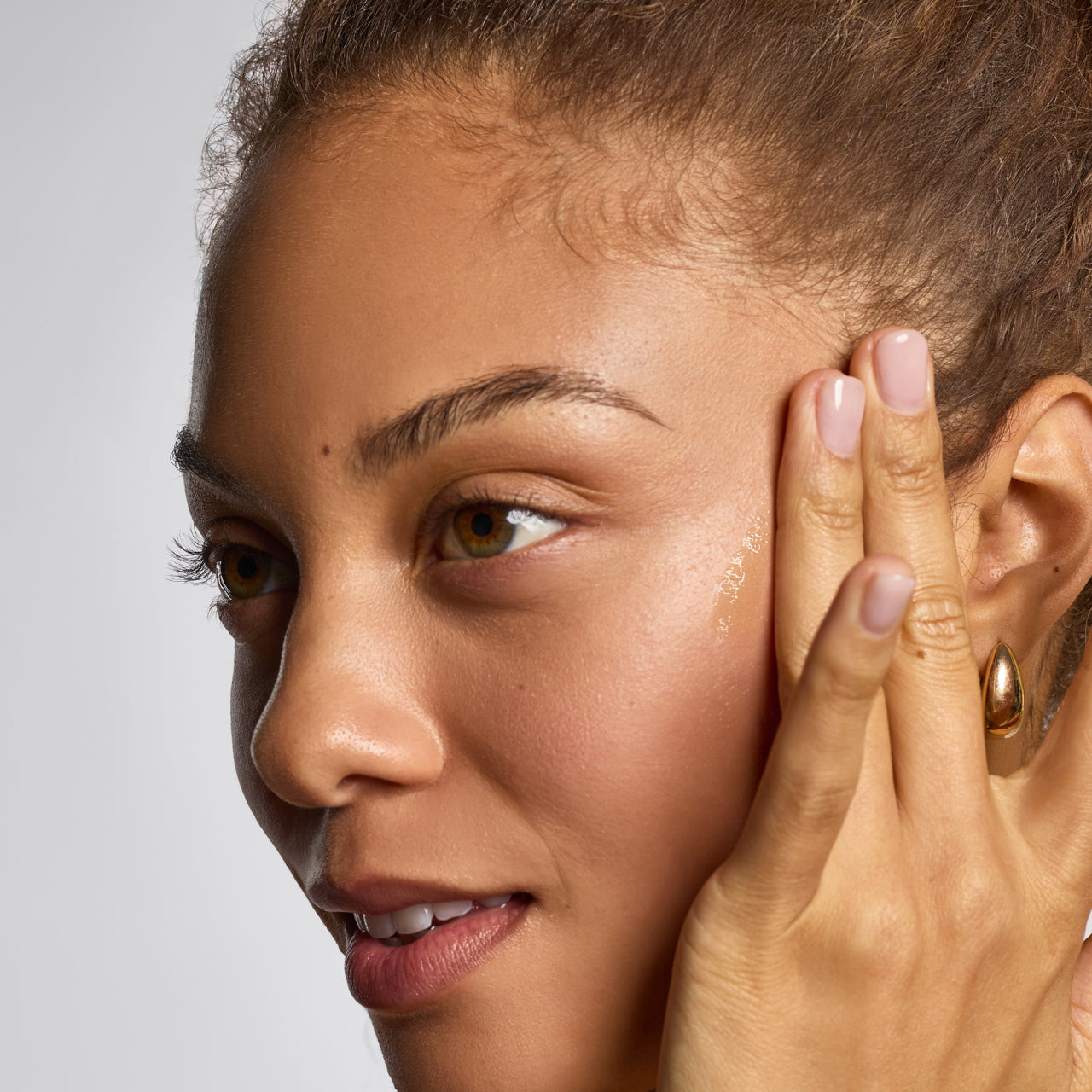 Hydrating Dermaplane Oil - Image 4