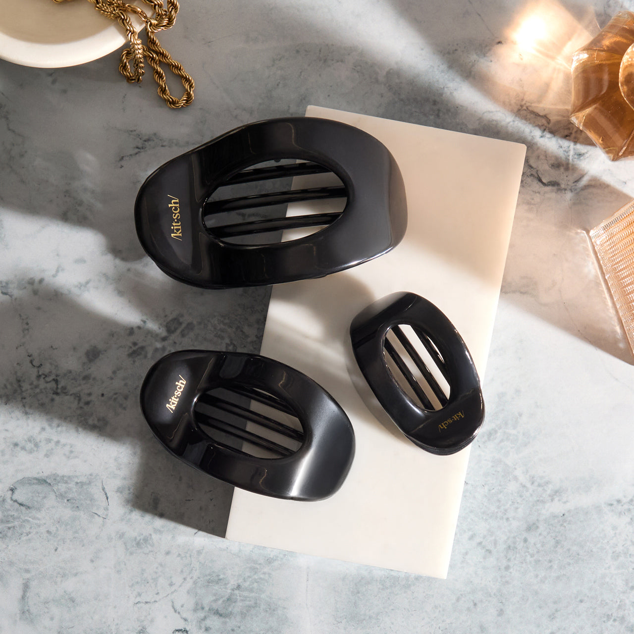 Black Flat Cloud Clip - Medium - Image 5