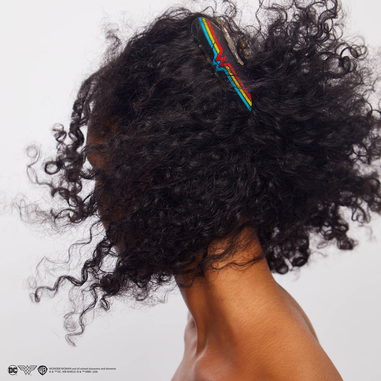Kitsch x Wonder Woman Claw Clip - Image 5