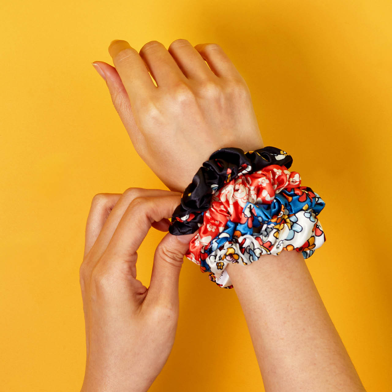 Kitsch x BT21 Satin Sleep Scrunchies 4pc Set - Image 4