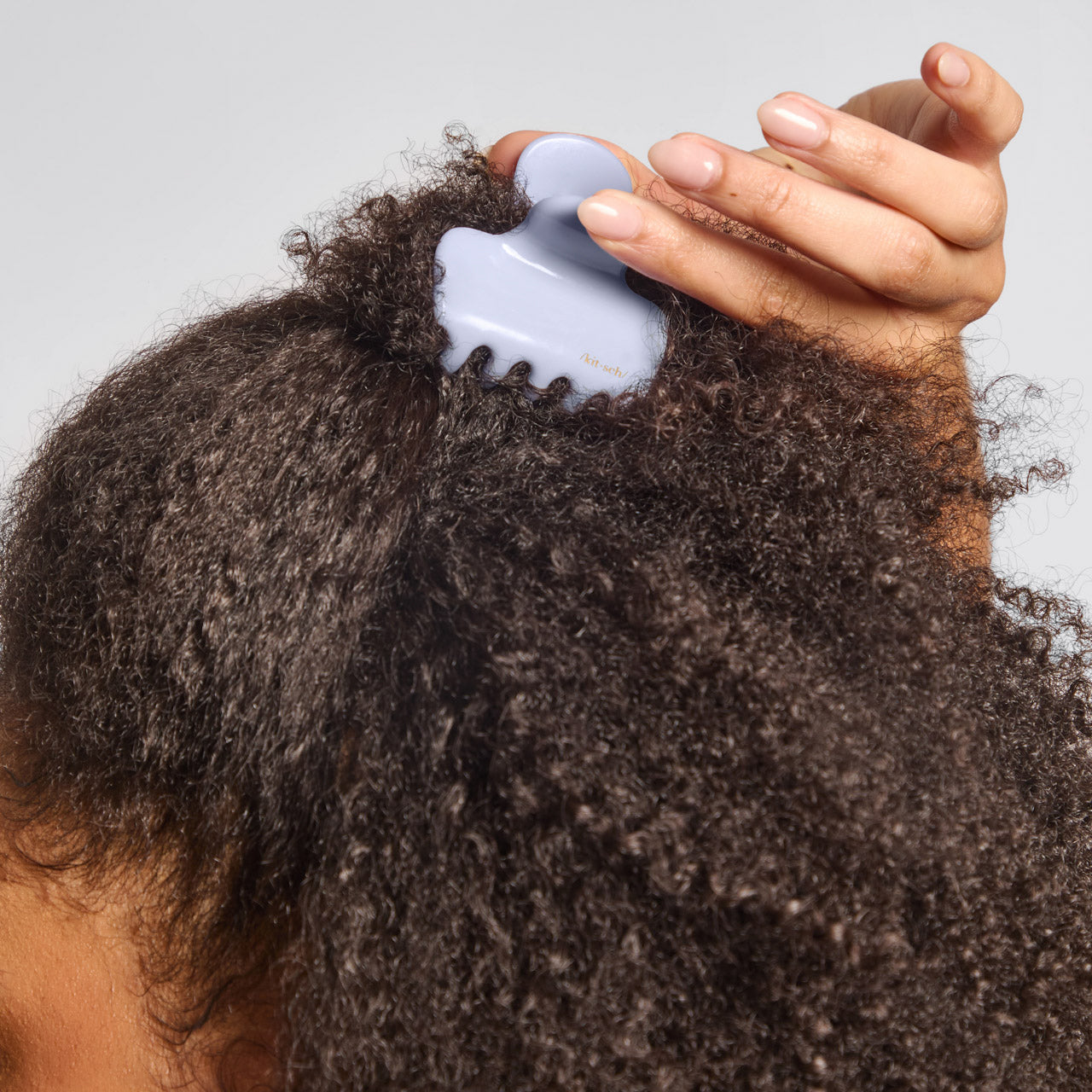 Hydrangea Breeze Cloud Claw Clip - Medium - Image 4